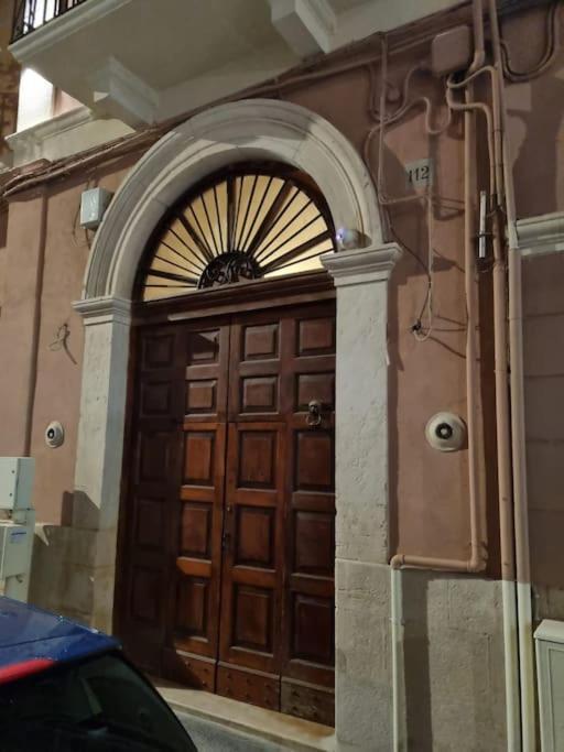 Il Botticino Appartamento Nel Cuore Di Bari Exterior foto